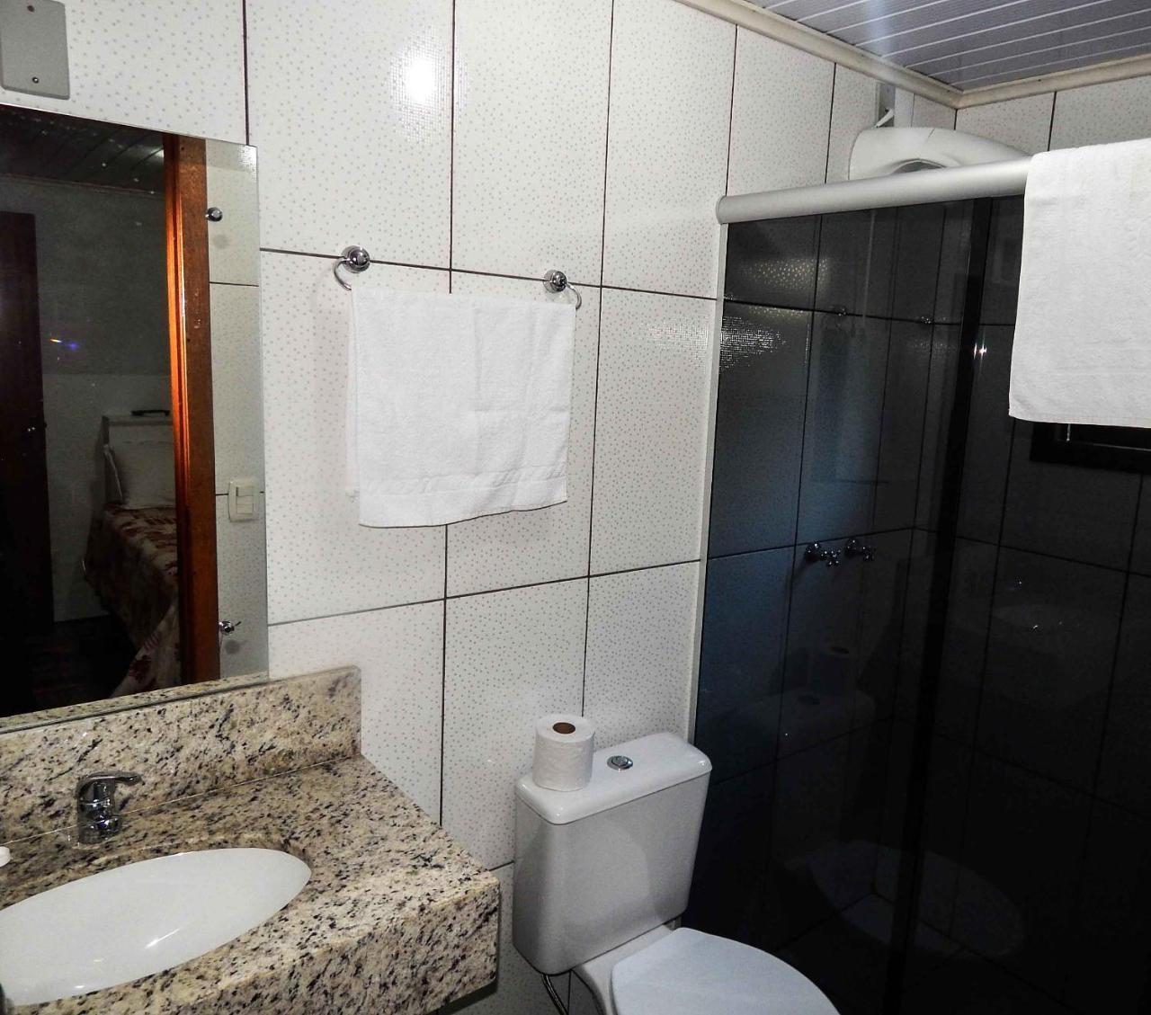 Gramado Suites Residence Possui 5 Quartos E 5 Banheiros Eksteriør billede